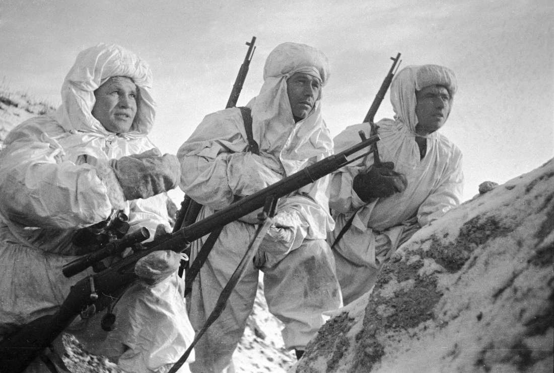 Василий Зайцев и его «зайчата» во время Великой Отечественной войны фотография