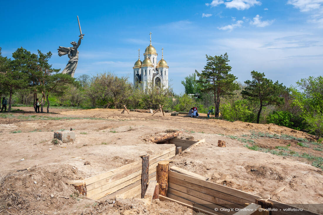 Блиндаж и окопы на Мамаевом кургане фотография