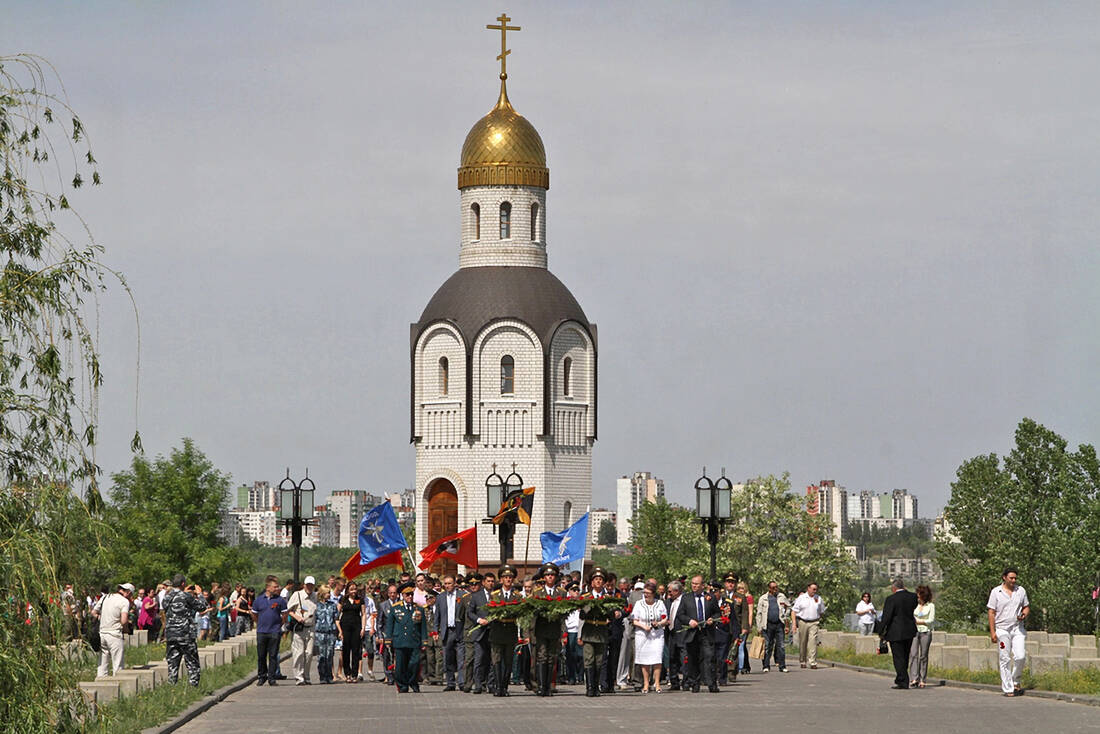 Открытие «Вахты Памяти-2012» на Мамаевом кургане фотография