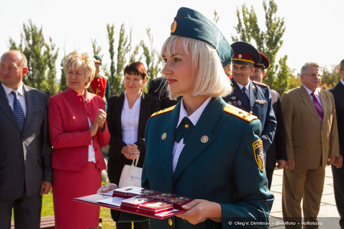 Награждение ведомственными наградами МЧС фотография