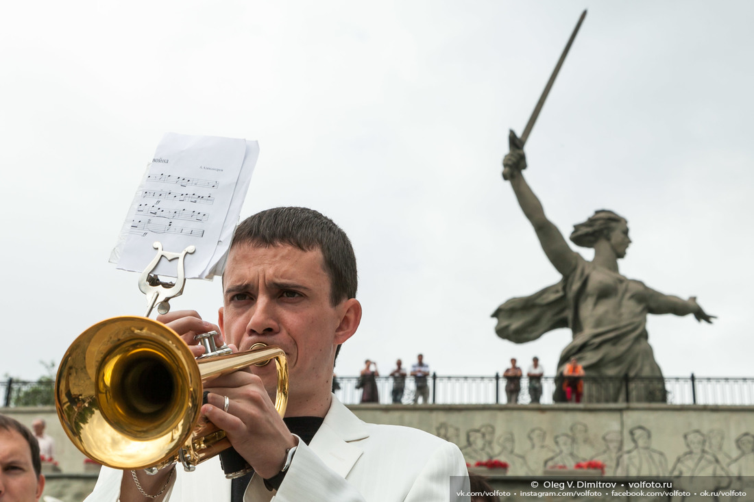 Не только «гражданские», но и военный духовой оркестр принял участие в концерте фотография