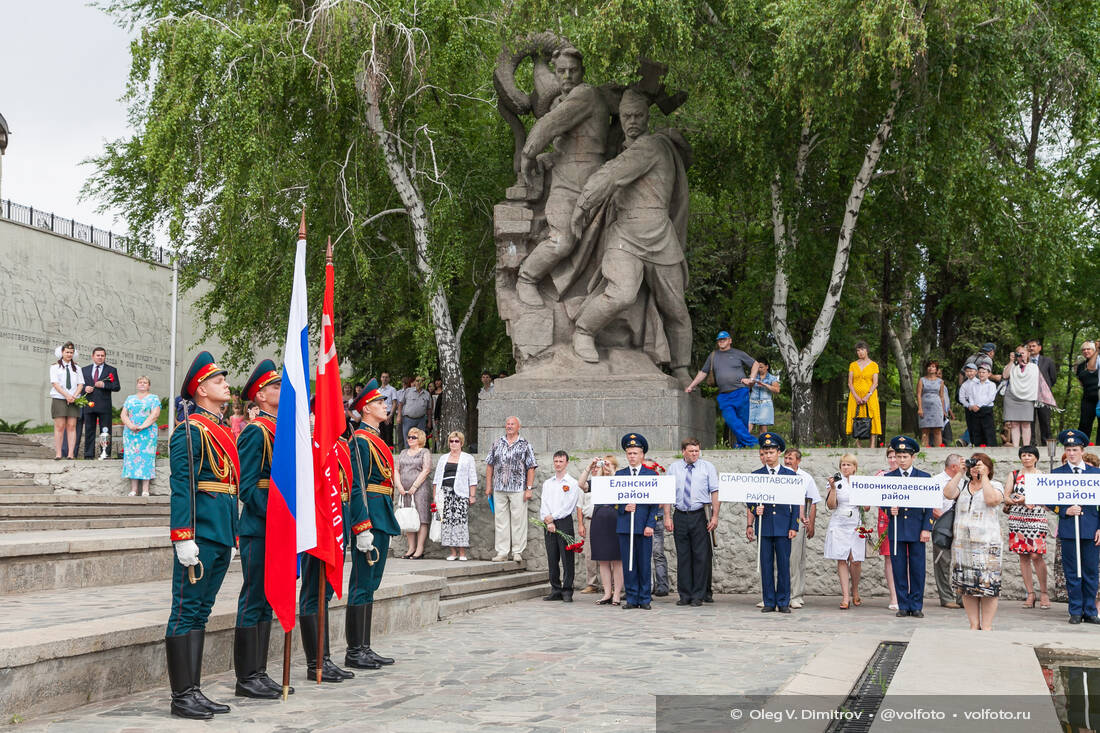 Не только «гражданские», но и военный духовой оркестр принял участие в концерте фотография