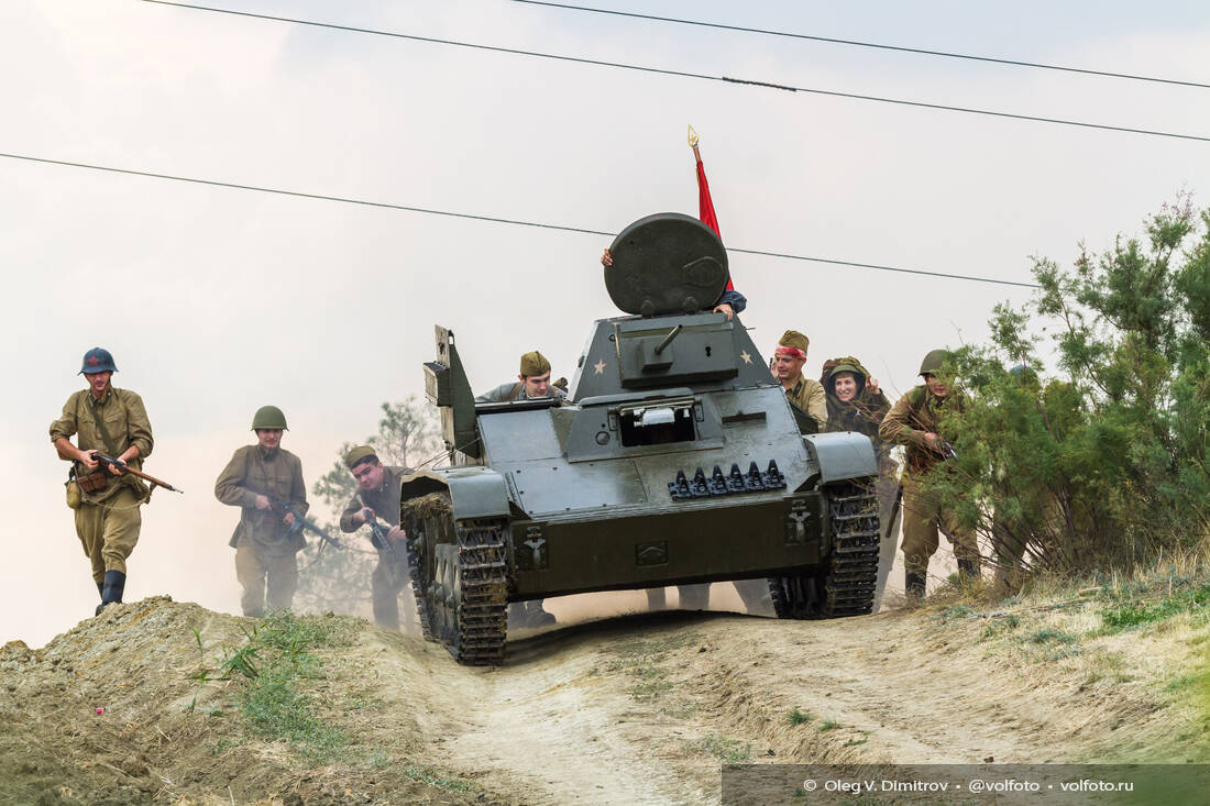 Военно-историческая реконструкция на Мамаевом кургане фотография