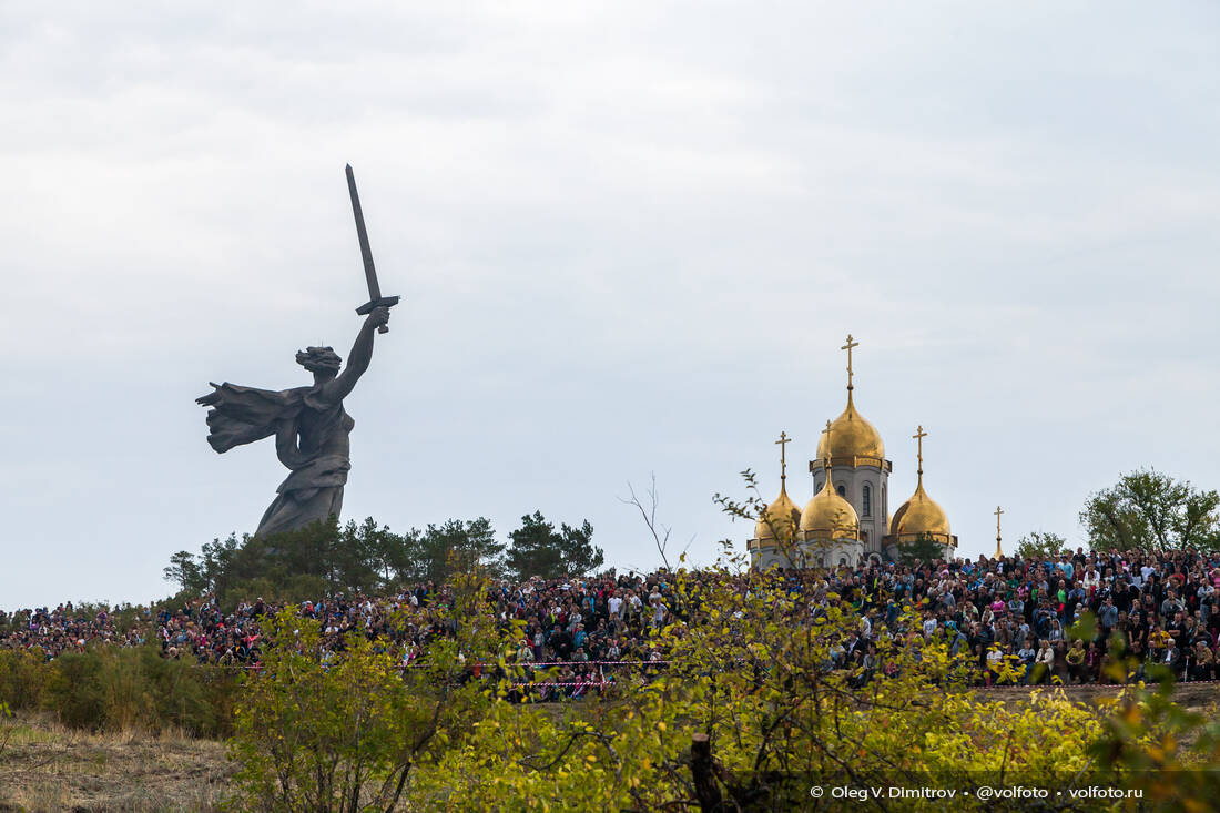Военно-историческая реконструкция на Мамаевом кургане фотография