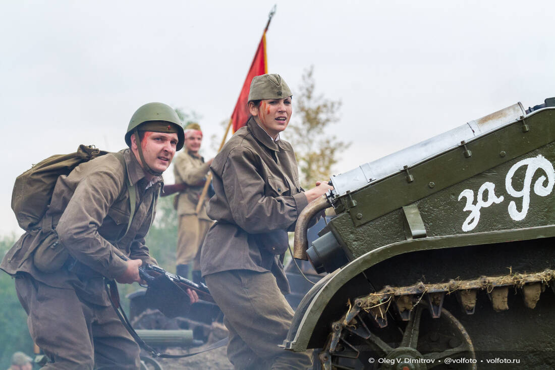 Военно-историческая реконструкция на Мамаевом кургане фотография