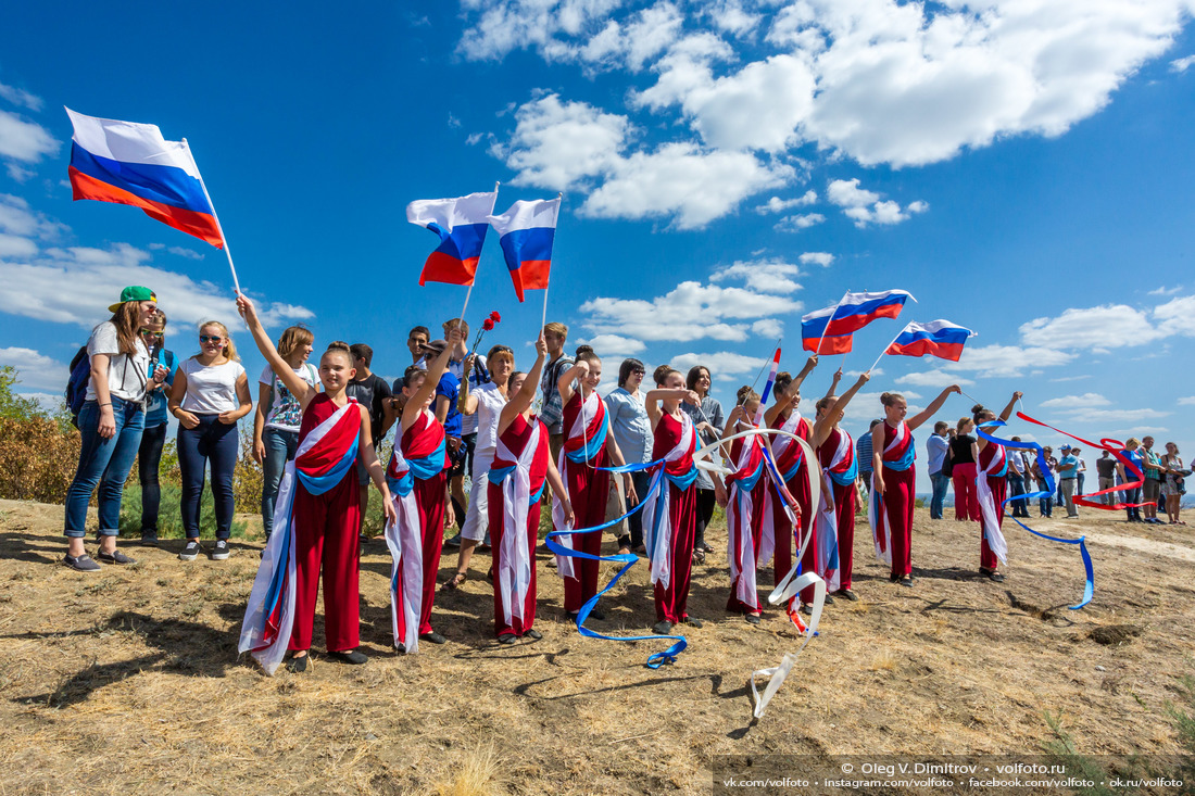 День флага России на Мамаевом кургане фотография