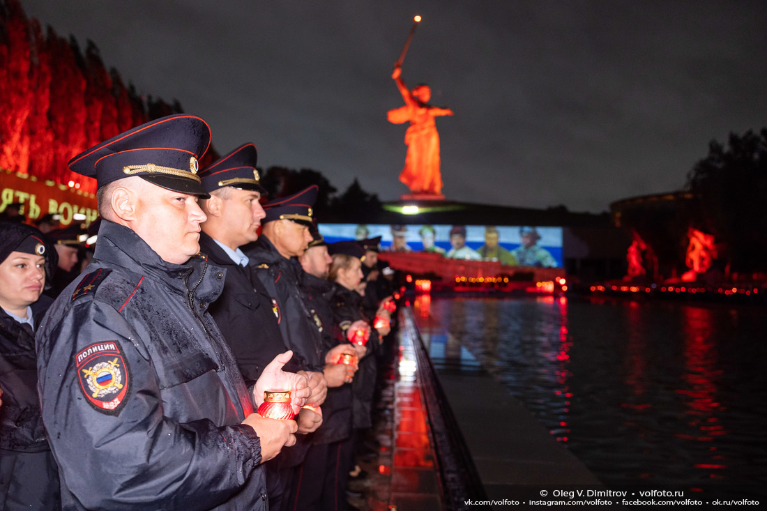 Акция «Завтра была война» на Мамаевом кургане фотография