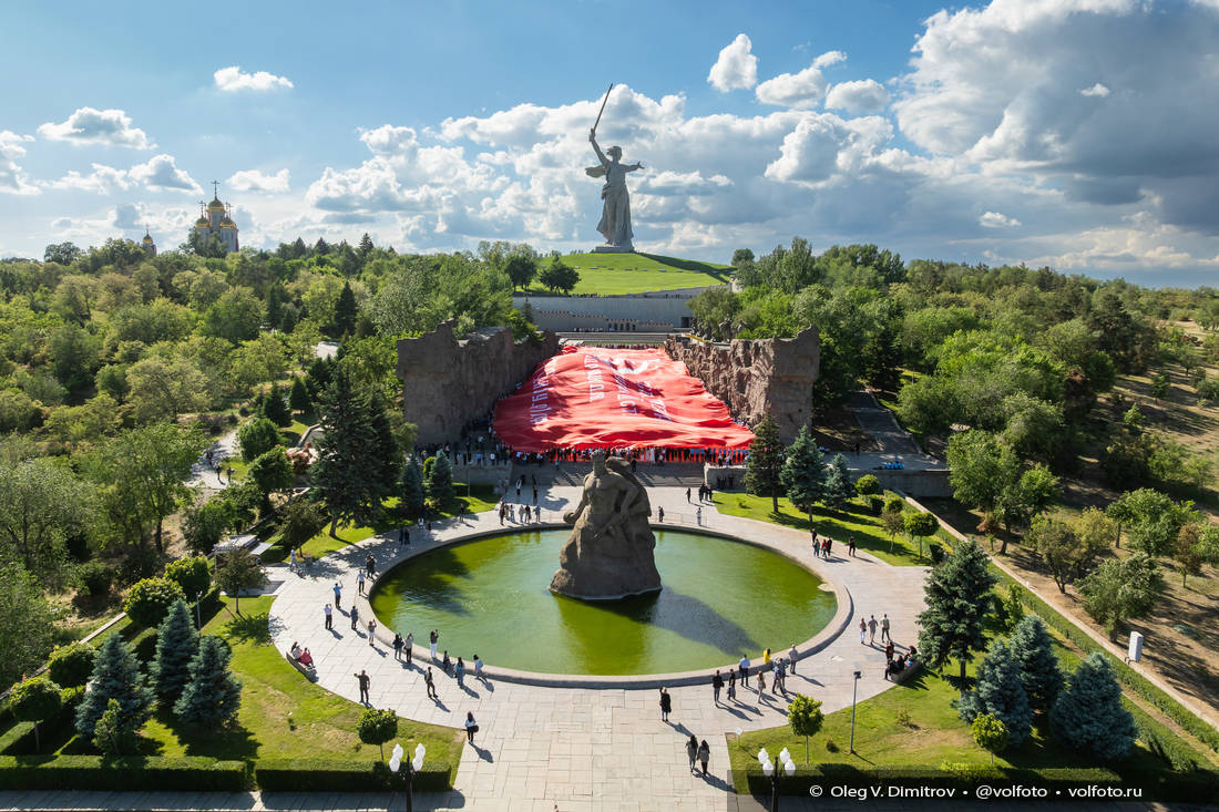 Знамя Победы на Мамаевом кургане фотография