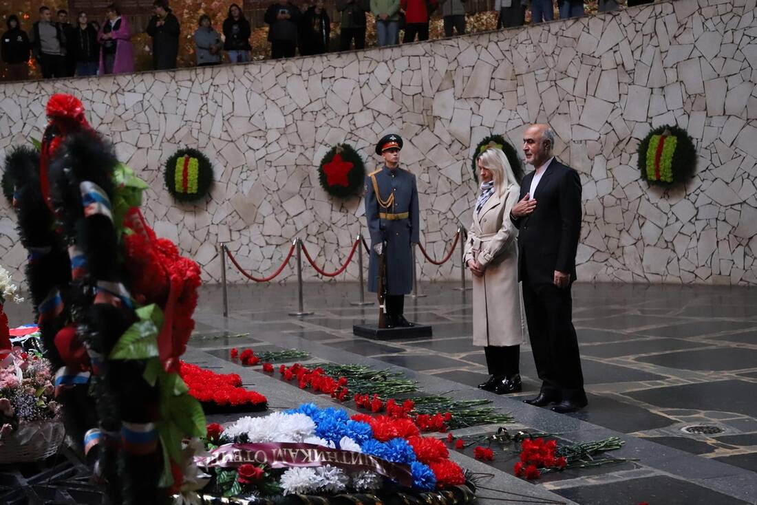 Делегация Исламской Республики Иран в Зале Воинской Славы фотография