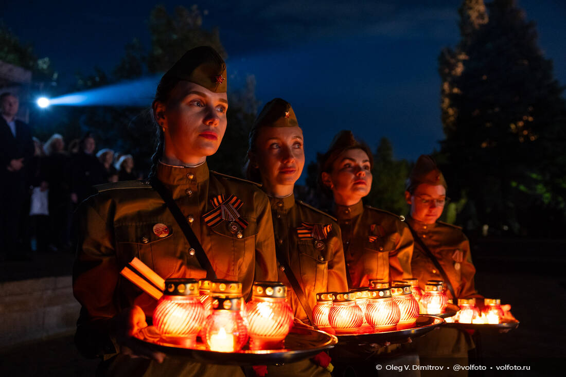 Акция «Завтра была война» на Мамаевом кургане фотография